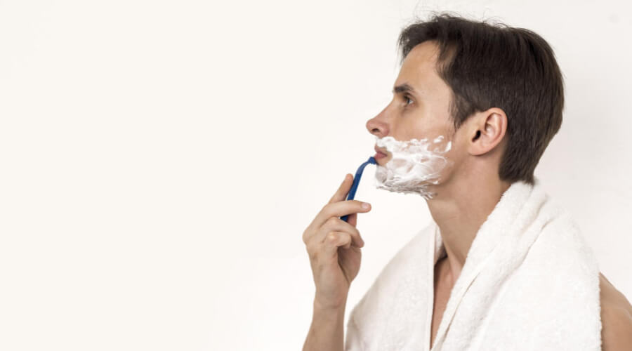 What Does Shaving Cream Do? The Good, The Bad, And The How To Use It