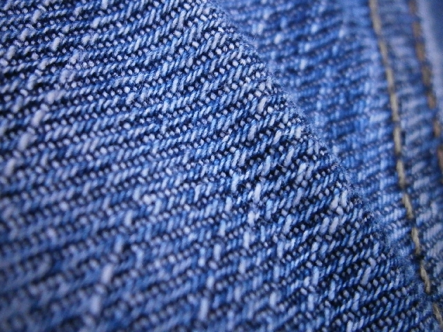 Understanding Why 100% Cotton Jeans Are Not Stretchy